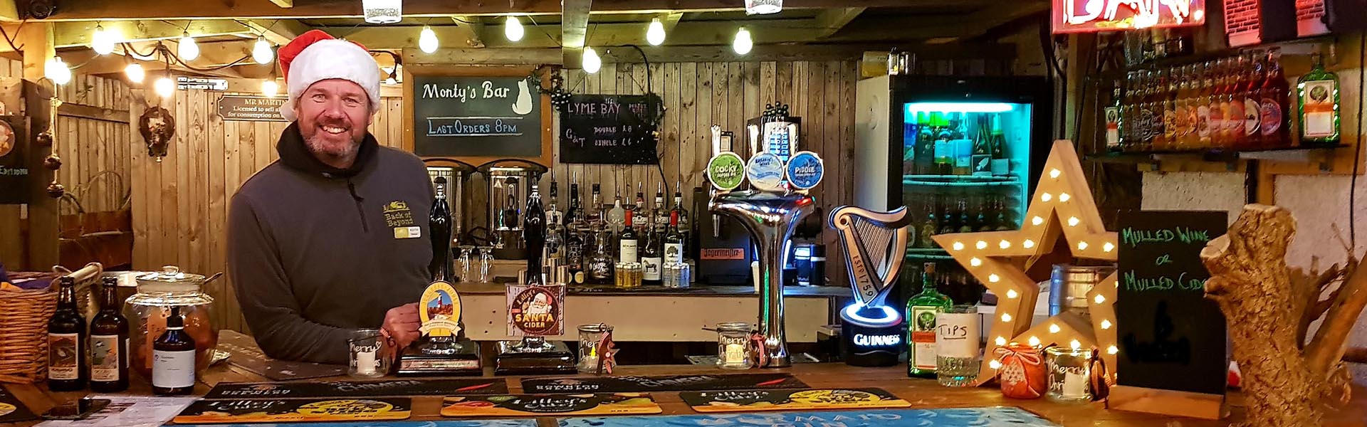 Monty's Bar at Christmas